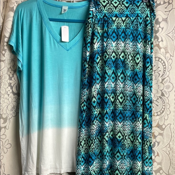 Sew In Love Dresses & Skirts - Two Pieces/Sew In Love Turquoise Top and New Directions Maxi Skirt